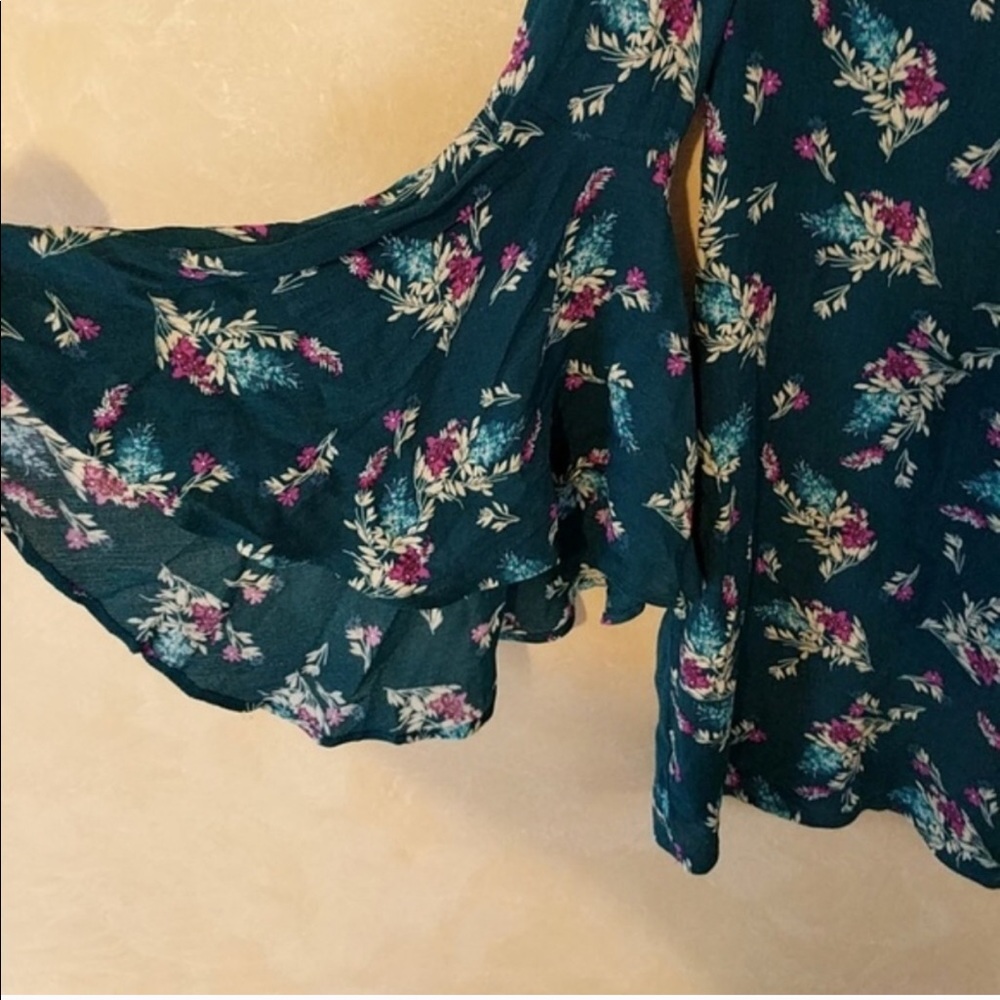 NWT {WAYF} Teal Floral Bell Sleeve Boho Dress - S - Picture 4 of 6